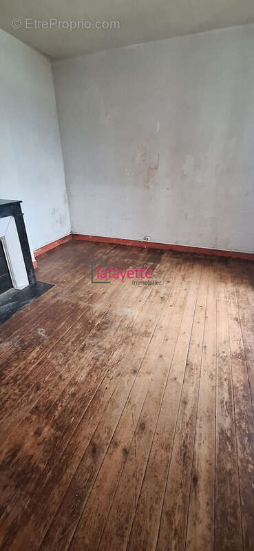 Maison à VILLEQUIER