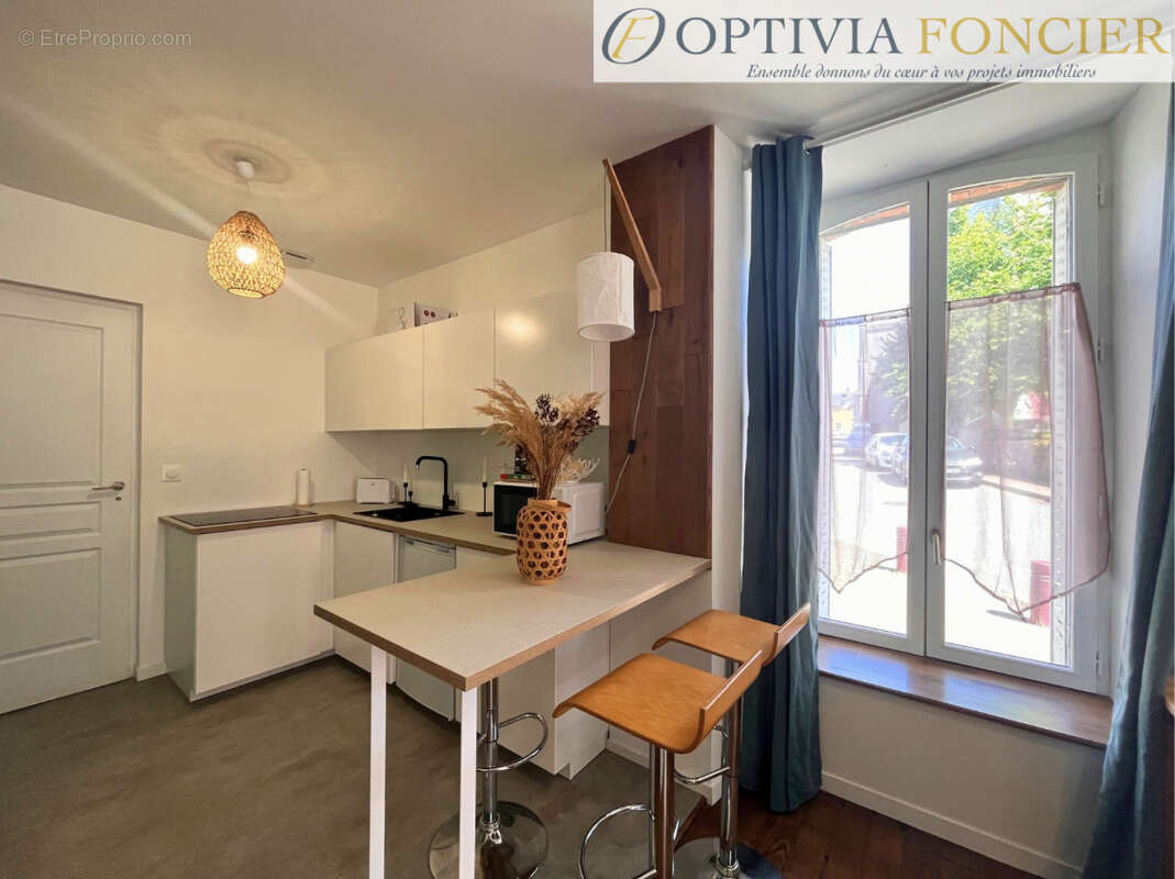 Exclusivité Superbe Maison en pierre de bourg T5 123 m2 - Petit jardin + Annexe - photo 20