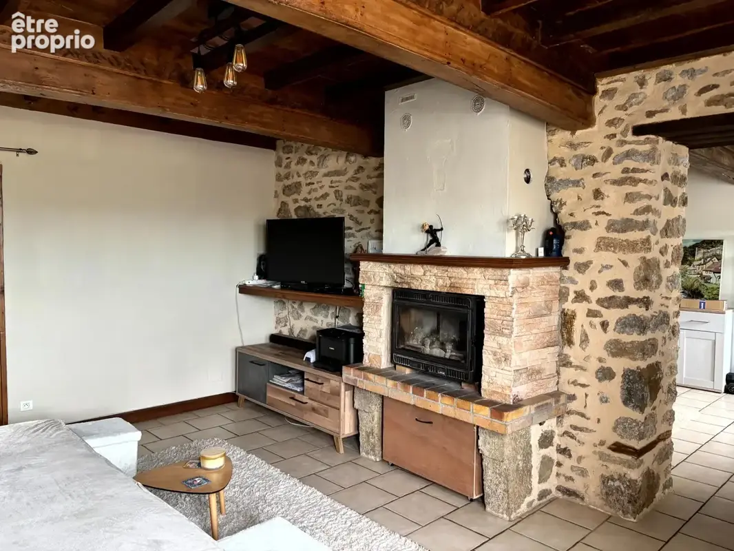 Maison ancienne rénovée – 145 m² – jardin – precy-sous-thil - photo 6