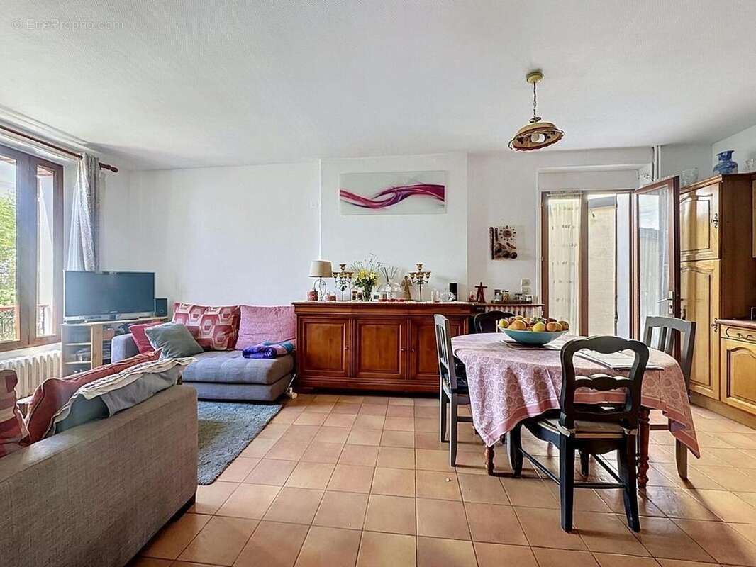 Maison 88 m² à Villeneuve-Saint-Georges  - photo 9