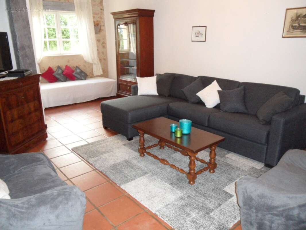 Propriete à vendre 15 pièces LA DOUZE (24) - photo 19