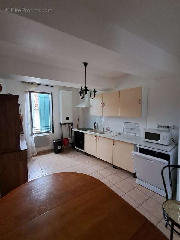 Appartement 80 m² traversant et lumineux – Centre-ville de Castelnaudary - photo 3
