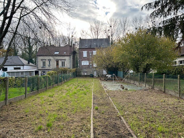 Maison bourgeoise avec sous-sol total   fort potentiel à exploiter - photo 17