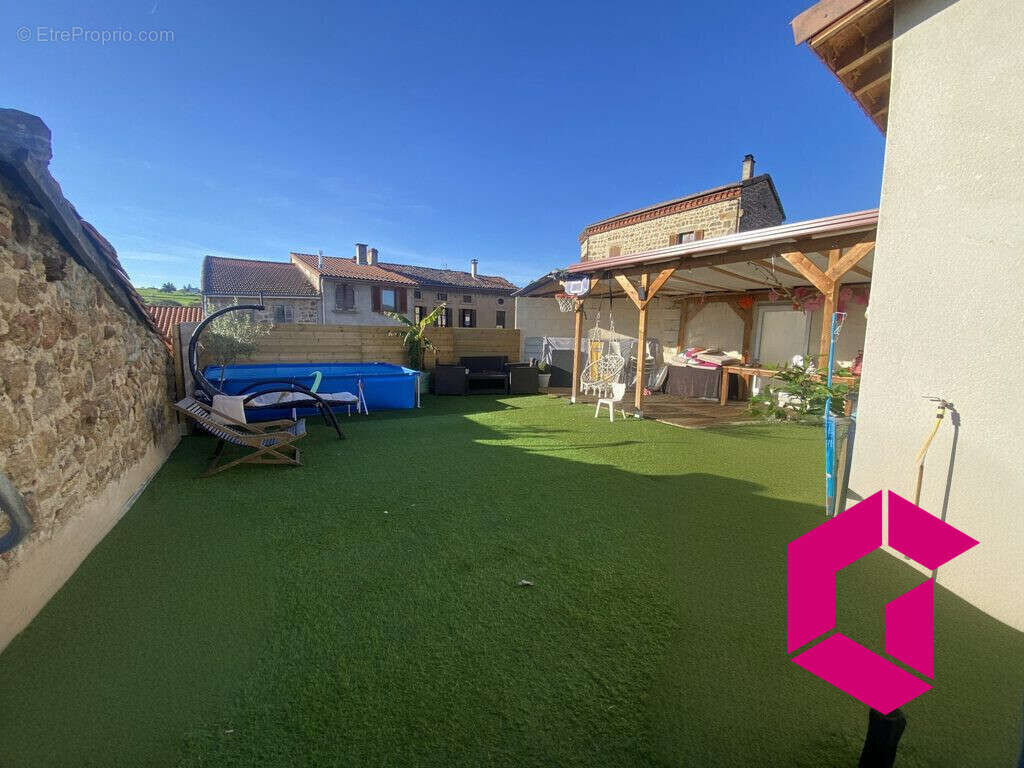 Maison à SOLEYMIEUX