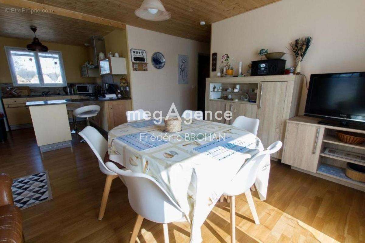 Maison à SAINT-HILAIRE-LA-FORET