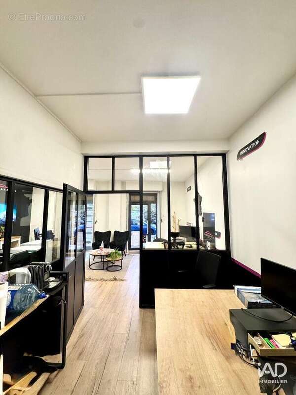 Photo 7 - Commerce à ENGHIEN-LES-BAINS