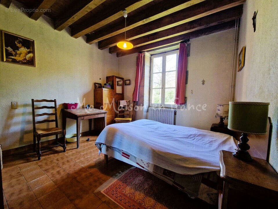 Maison à BOURBON-L'ARCHAMBAULT