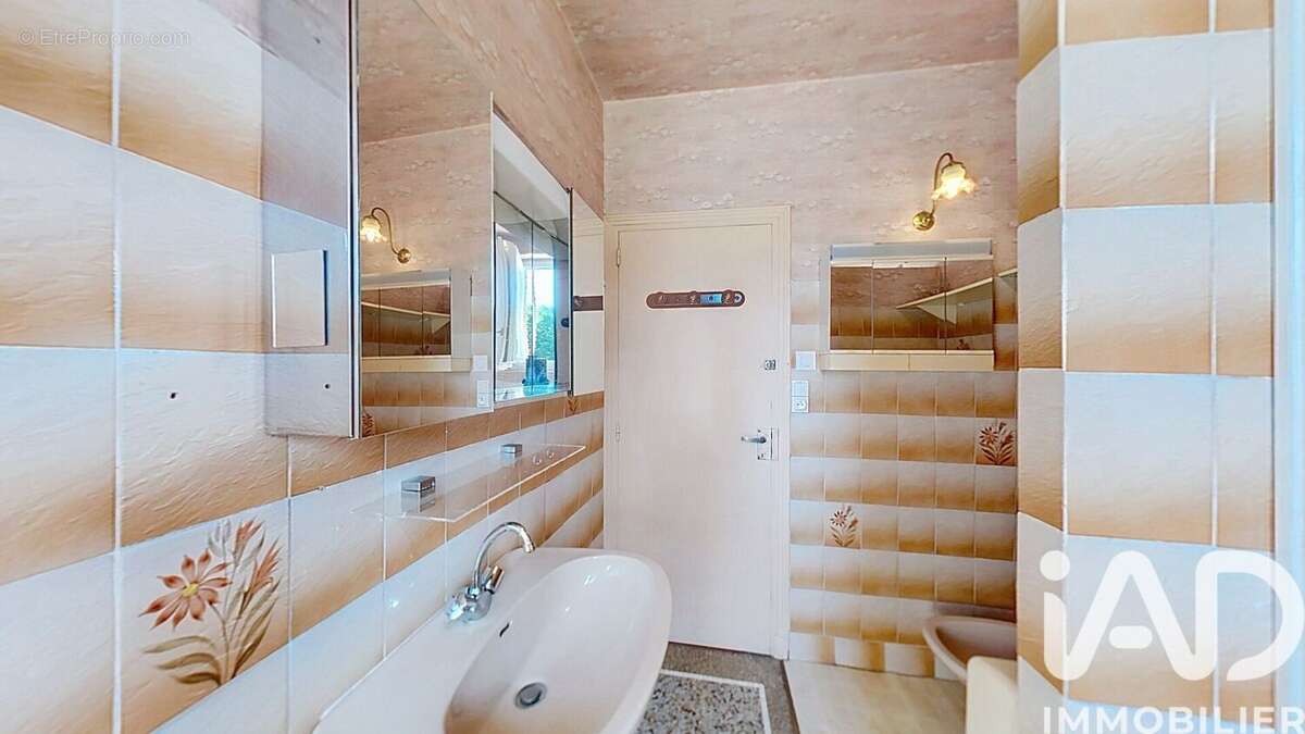 Photo 8 - Maison à LASTIC