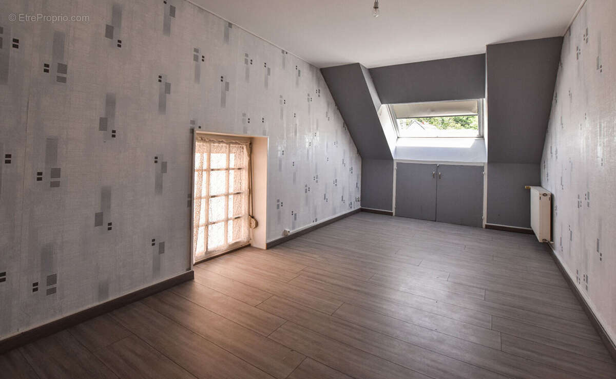 Appartement à MORRE