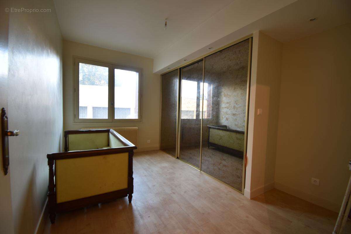 Appartement à COSNE-COURS-SUR-LOIRE