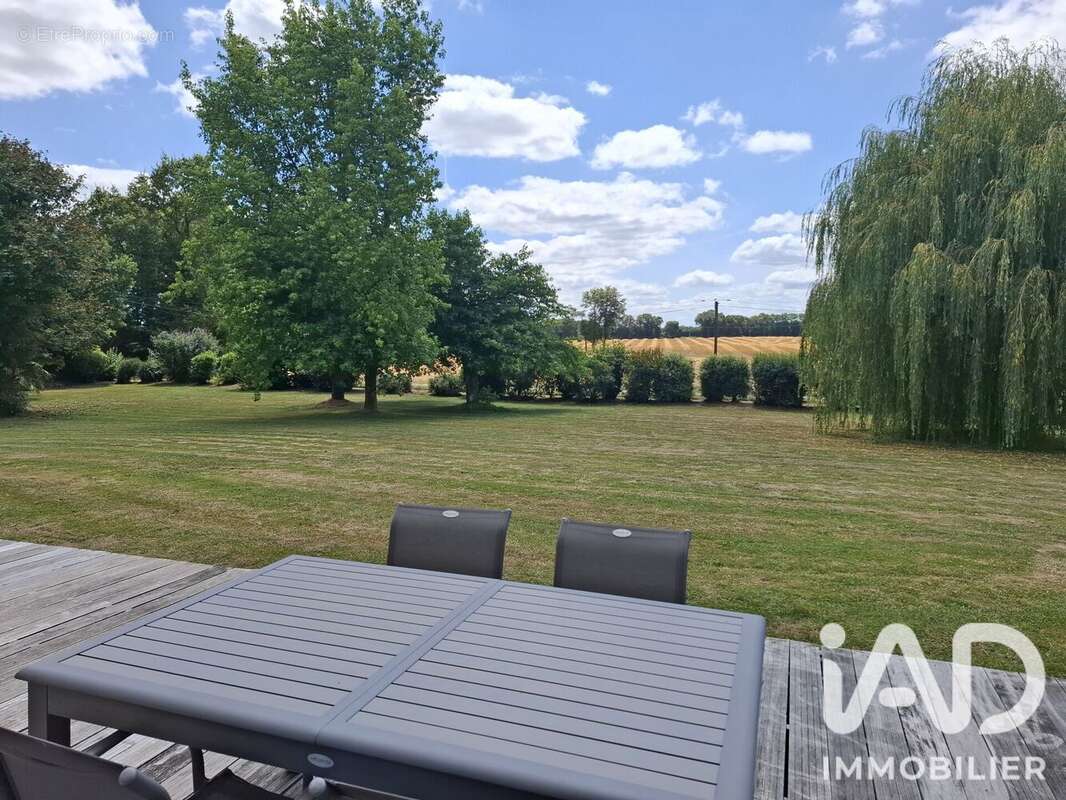Maison 160 m² à Locmalo  - photo 3