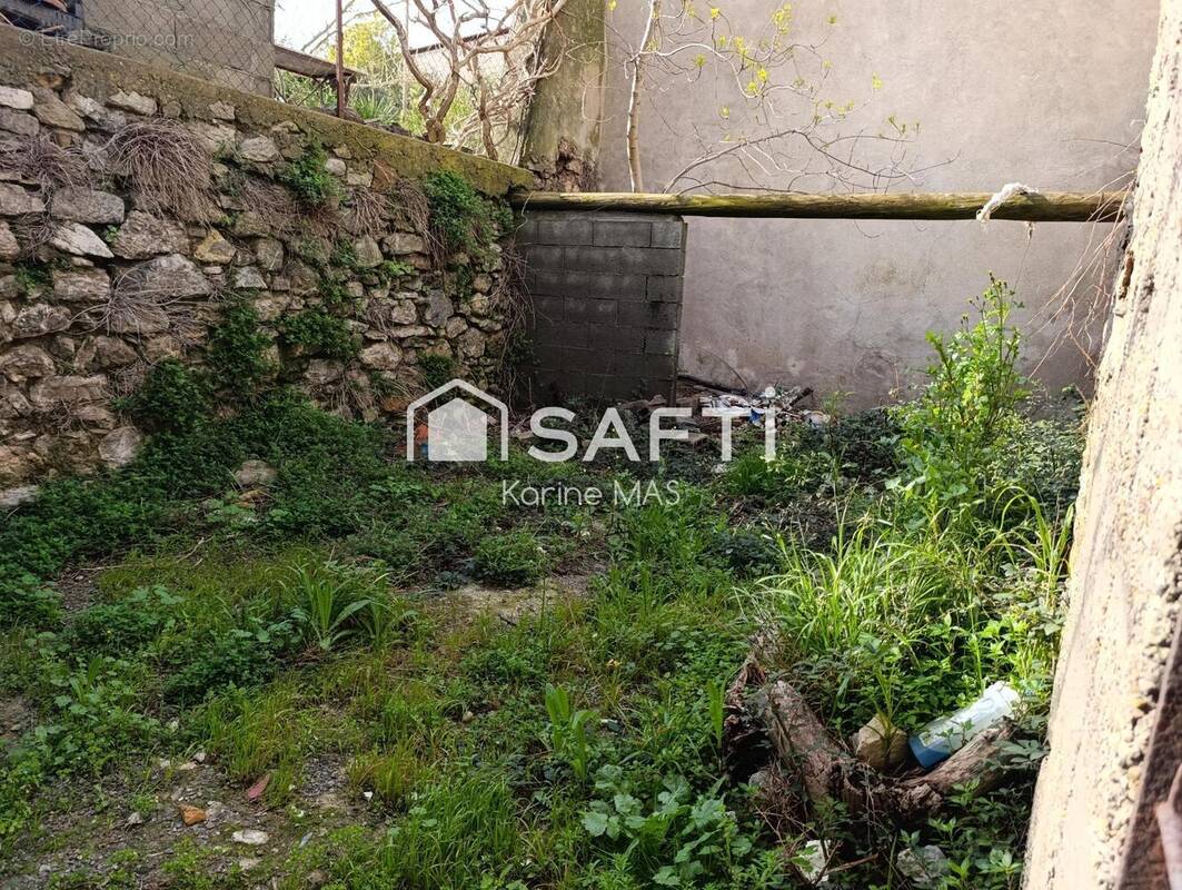 Photo 1 - Maison à CASCASTEL-DES-CORBIERES