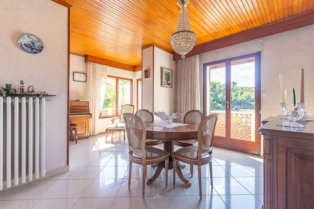 Maison à MARSEILLE-7E