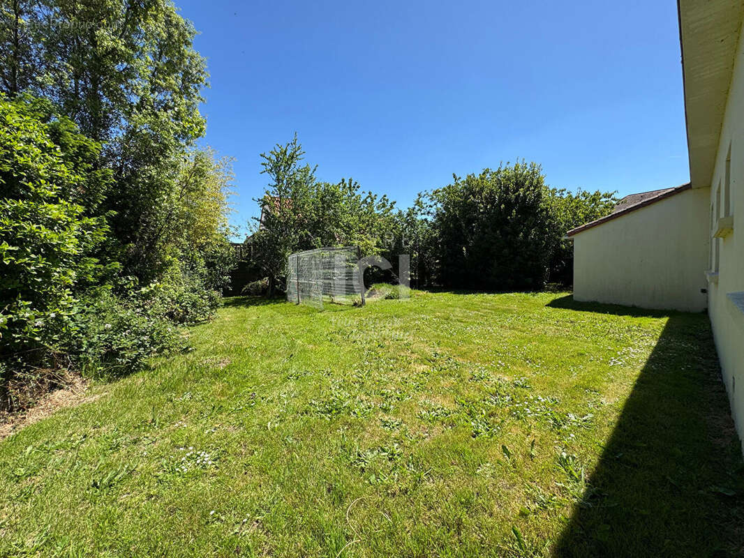 Maison à SAINT-SEBASTIEN-SUR-LOIRE