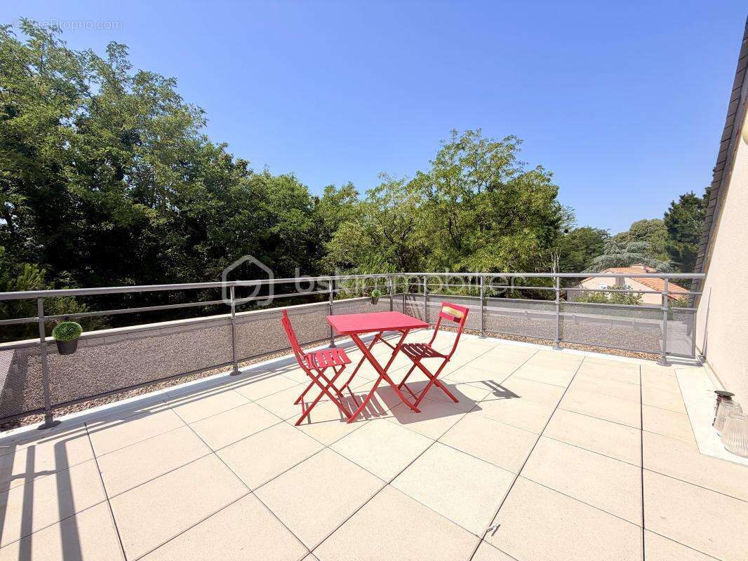 Appartement - t2 lumineux - grande terrasse - la baule - photo 6