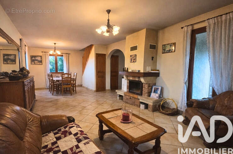 Photo 2 - Maison à SAINTE-GENEVIEVE-DES-BOIS