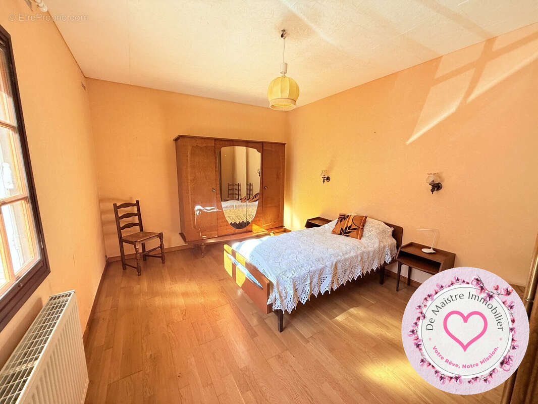 Maison à SAINT-PERE-SUR-LOIRE