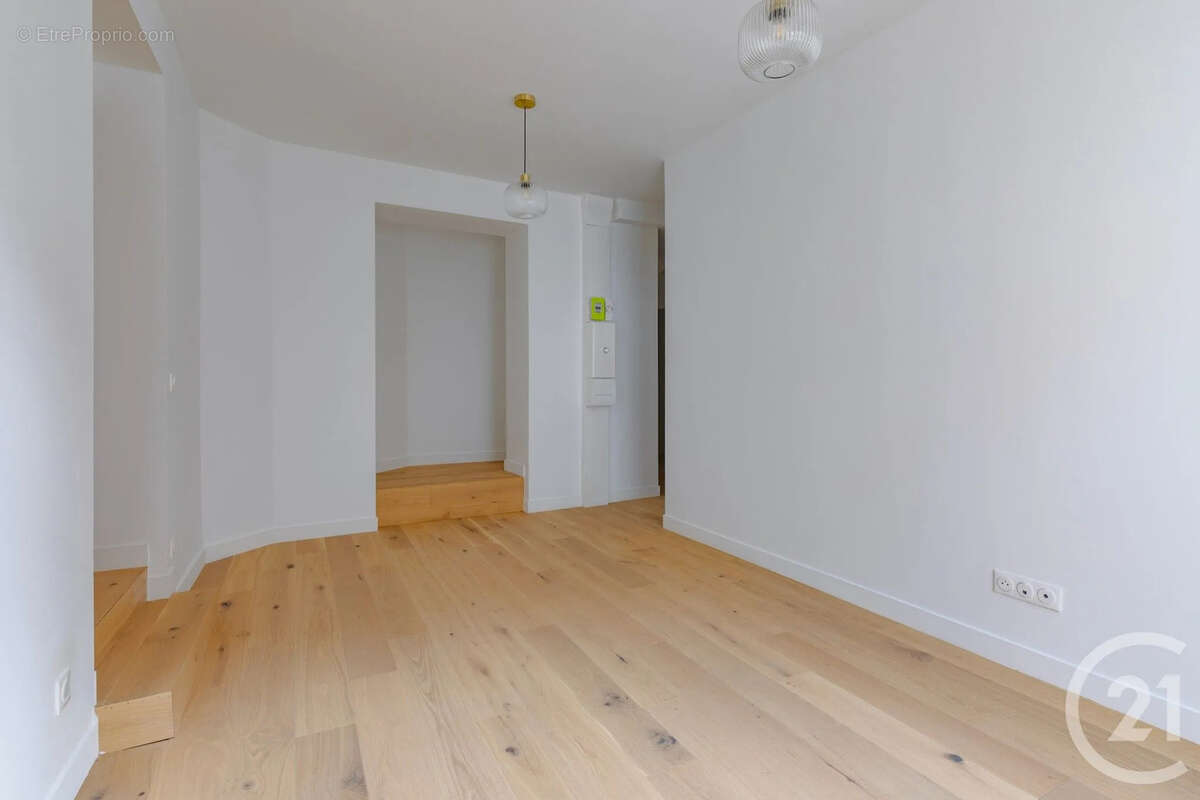 Appartement à SAINT-GENIS-LAVAL