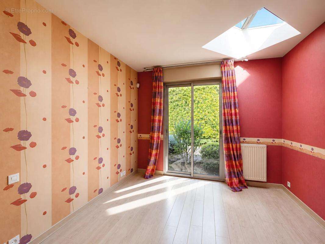 Maison de 6 pièces de 116 m² à Saint-Grégoire - photo 6