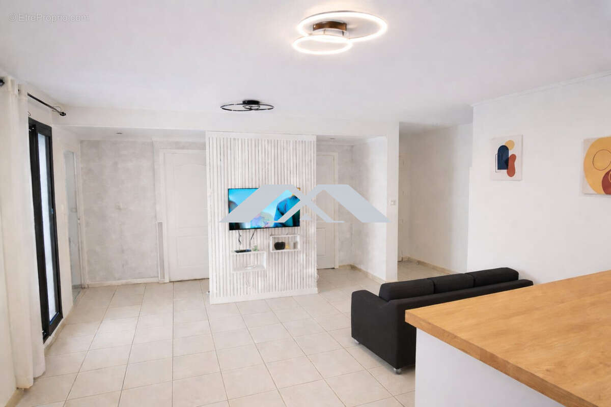 Appartement à SAINT-DENIS