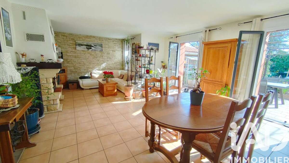 Photo 2 - Maison à FEYZIN