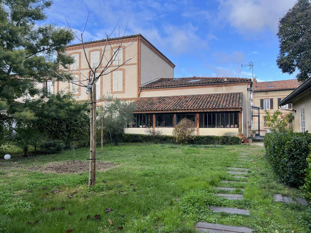 Maison à CASTELSARRASIN