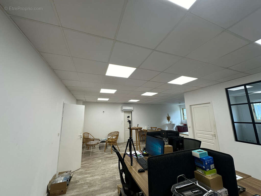 Commerce à BIGUGLIA