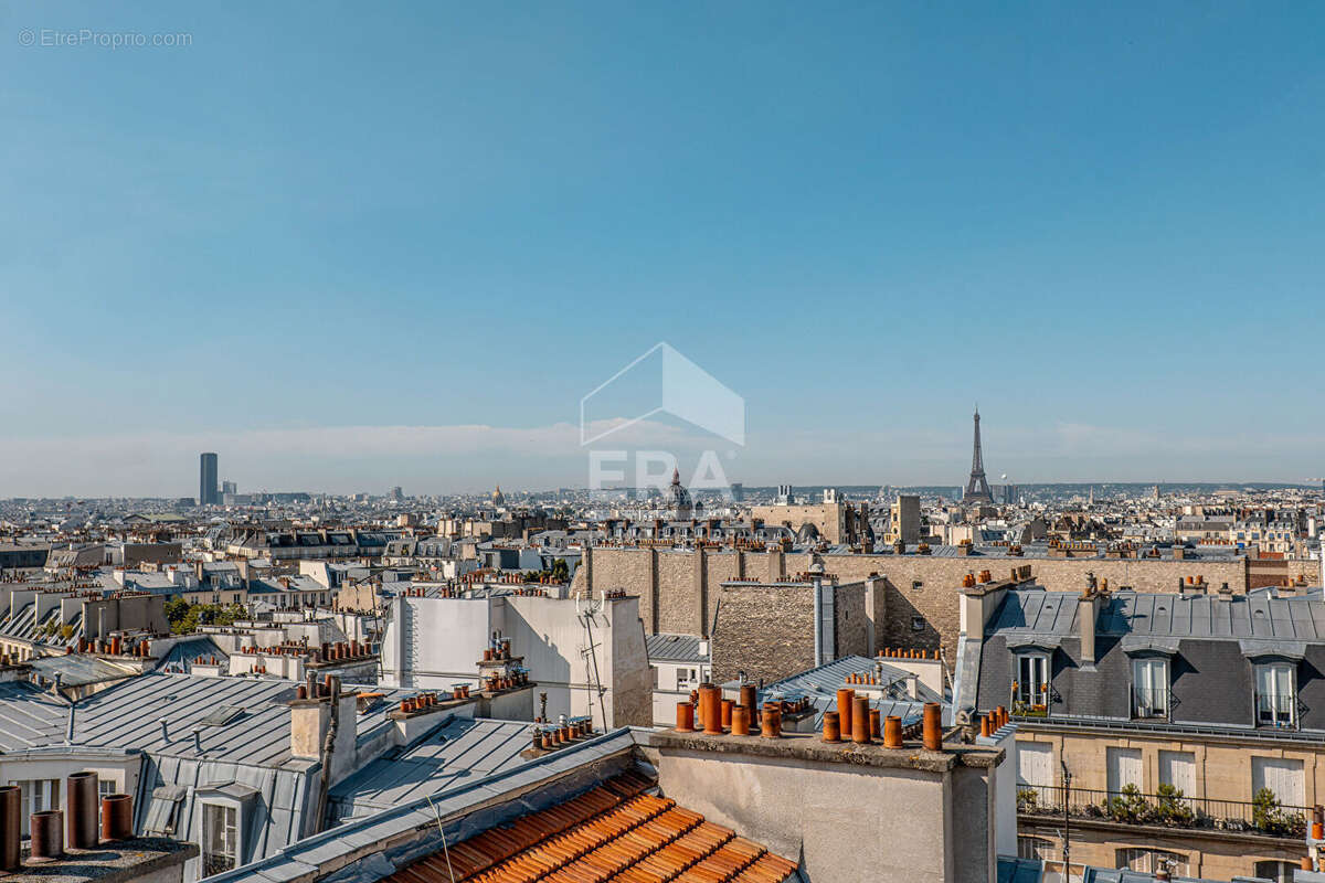 Appartement à PARIS-17E