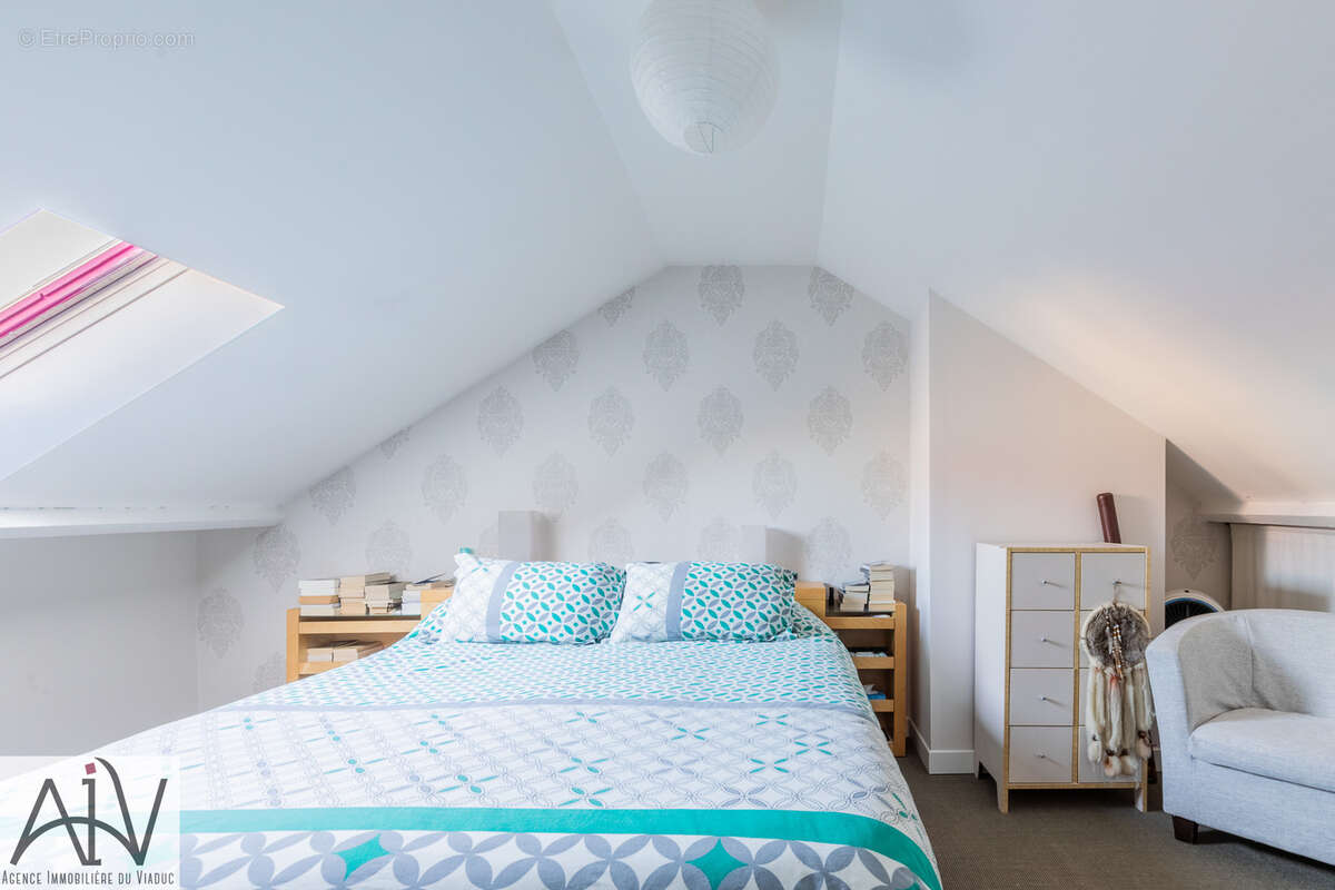 Maison à SAVIGNY-SUR-ORGE