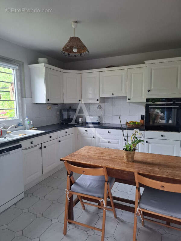 Maison à COMBS-LA-VILLE