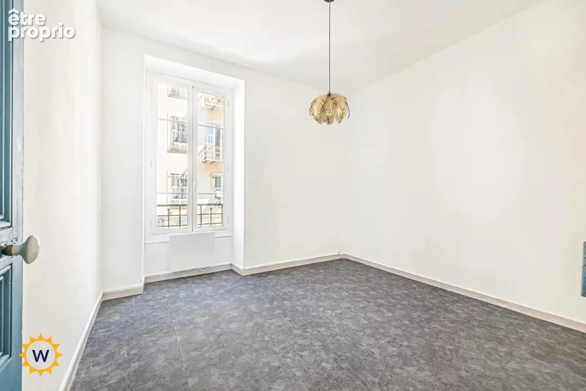 Nice le port rue bonaparte – 3/4 pièces traversant 65 m² – balcon – ascenseur - photo 8
