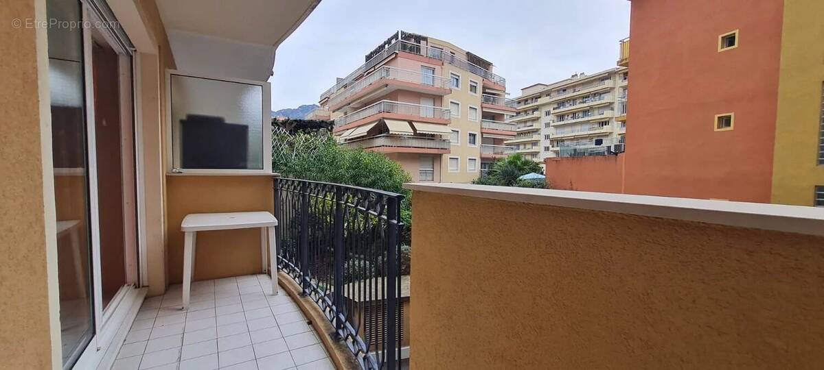 Appartement à MENTON