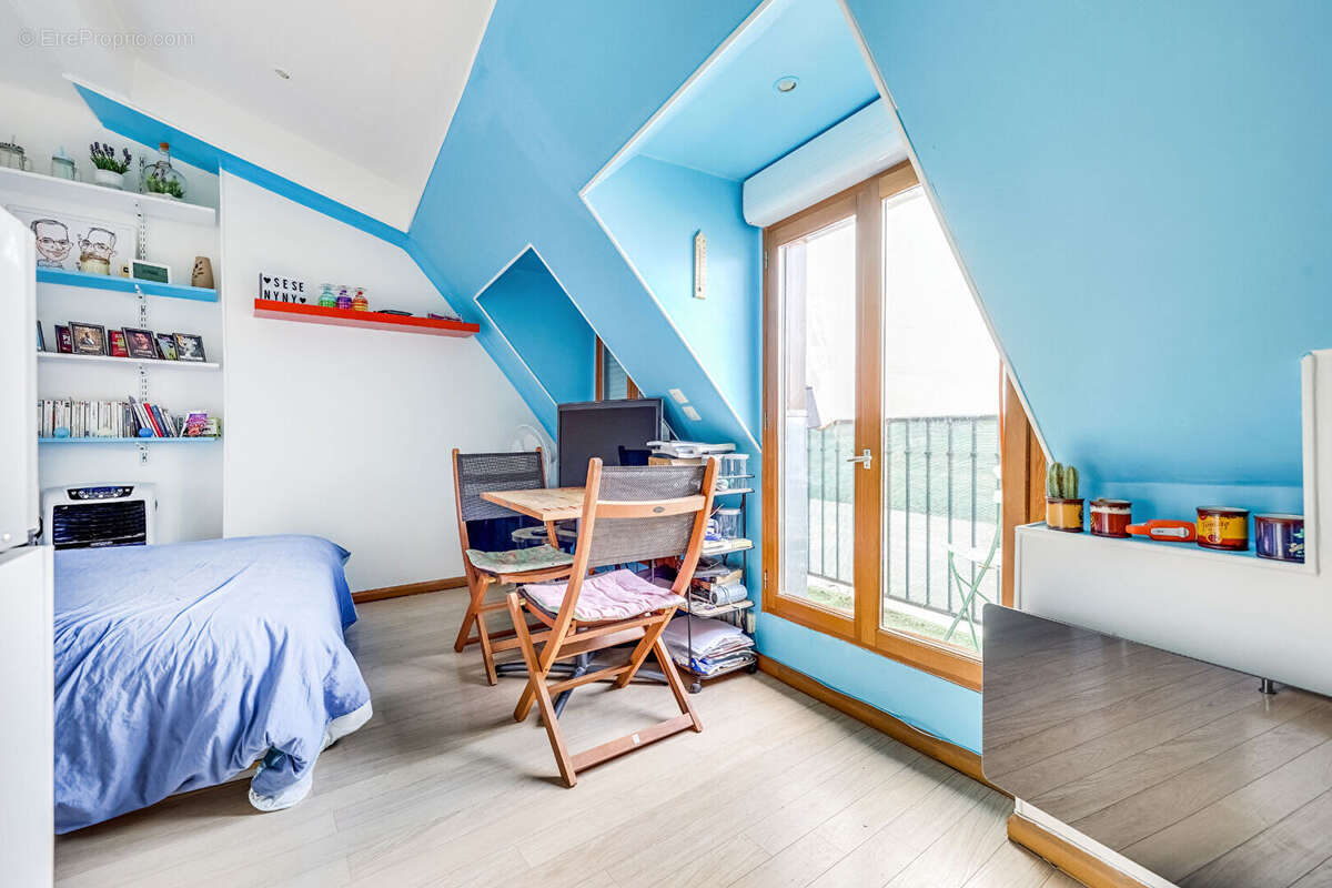Appartement Paris 1 pièce(s) 16 m2 - photo 4