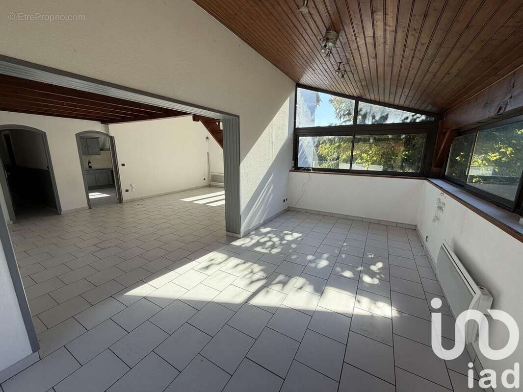 Photo 5 - Maison à MONTUSSAN