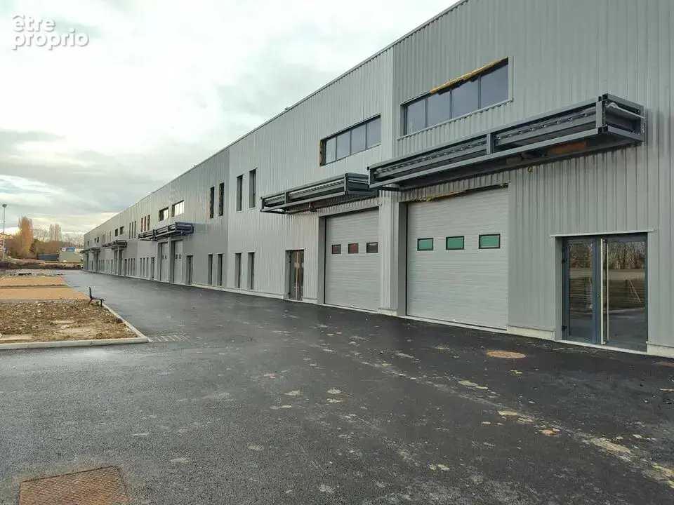 Bien immobilier à vendre à Bourgoin-Jallieu (38300) - photo 2