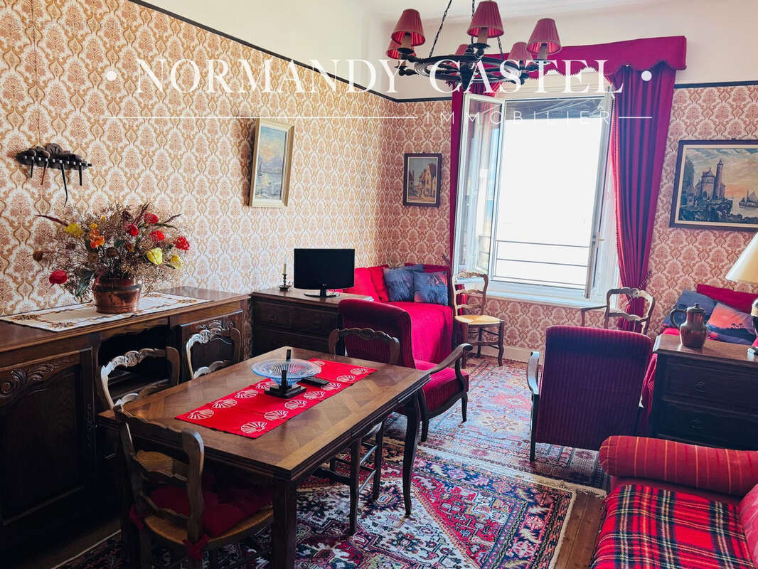 Appartement à TROUVILLE-SUR-MER