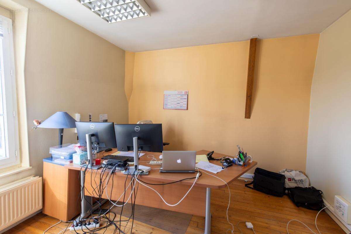 Appartement à LES MUREAUX