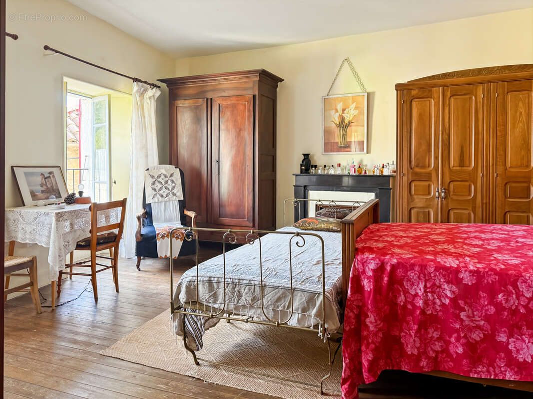 Maison à ANTRAIGUES-SUR-VOLANE