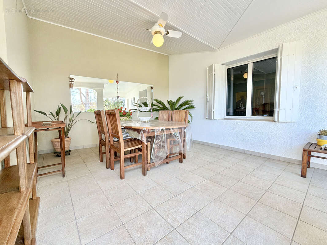 Maison à SAINT-SYLVESTRE-SUR-LOT