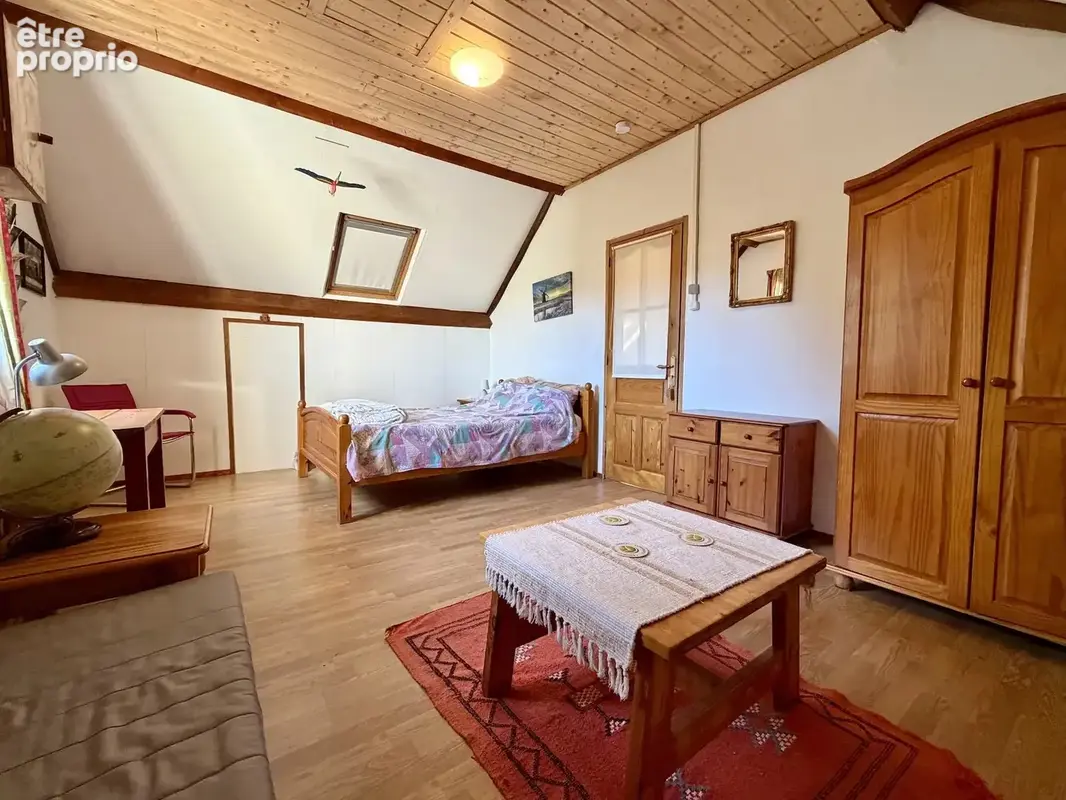 Spacieuse maison avec chambres d’hôtes et grand jardin près d’Autun - photo 13