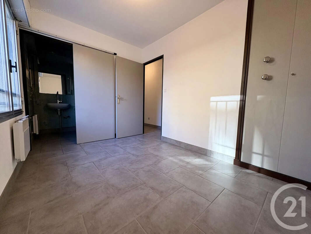 Appartement à SANARY-SUR-MER