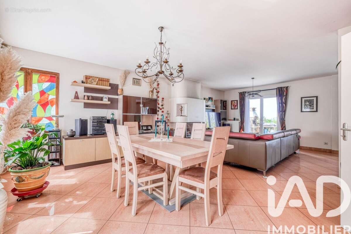 Photo 4 - Maison à LIMEIL-BREVANNES