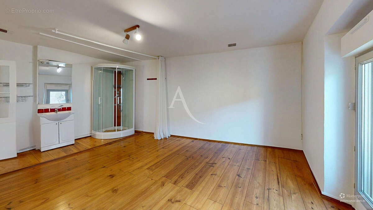 Maison à SAINTE-EULALIE