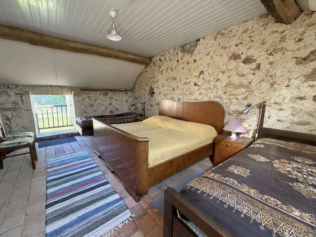 Maison à CHIDDES