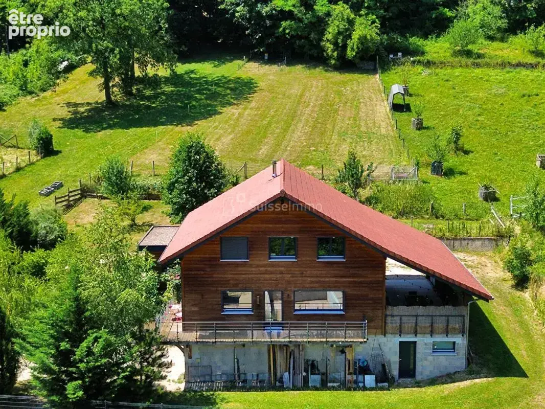 Maison d'architecte Besancon 6 pièce(s) 180 m2 - photo 4