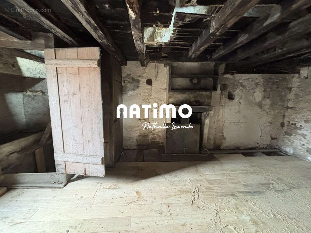 Maison à GISSEY-SOUS-FLAVIGNY