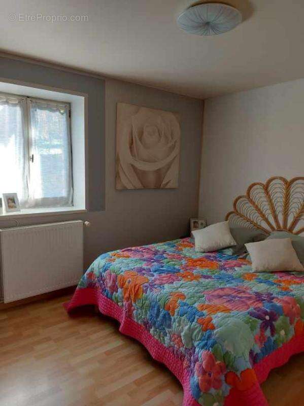 Maison à LE BUISSON-DE-CADOUIN