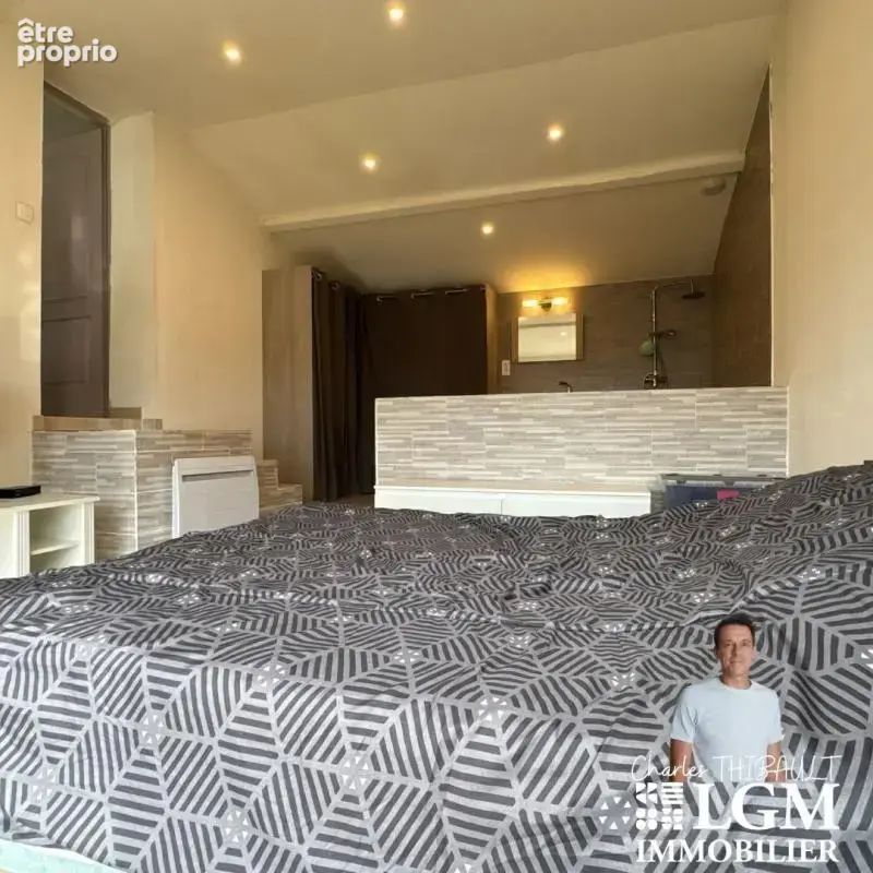 Montfrin – Villa de plain-pied avec piscine et vue dominante sans vis-à-vis - photo 8