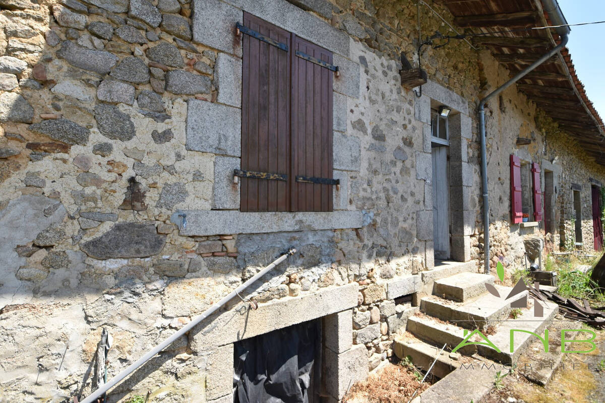 Maison à ETOUARS