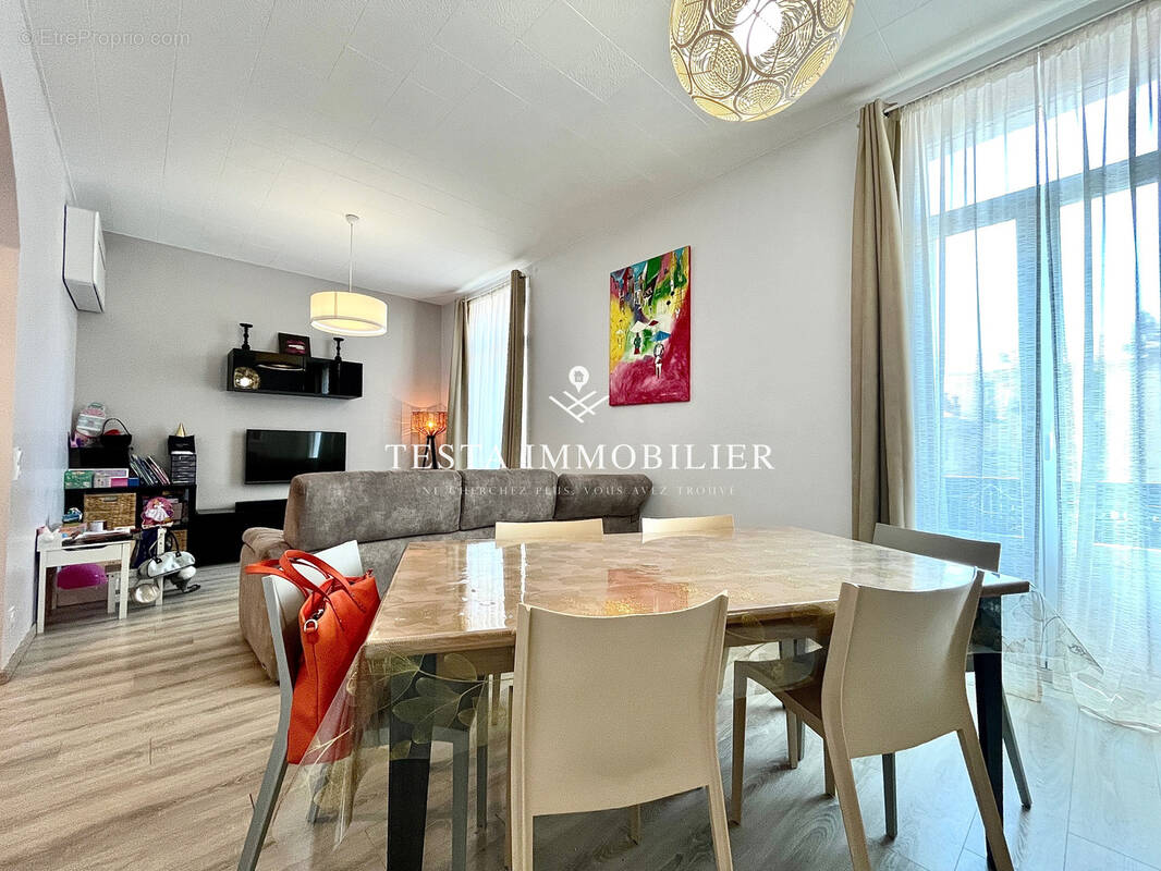Appartement à MENTON